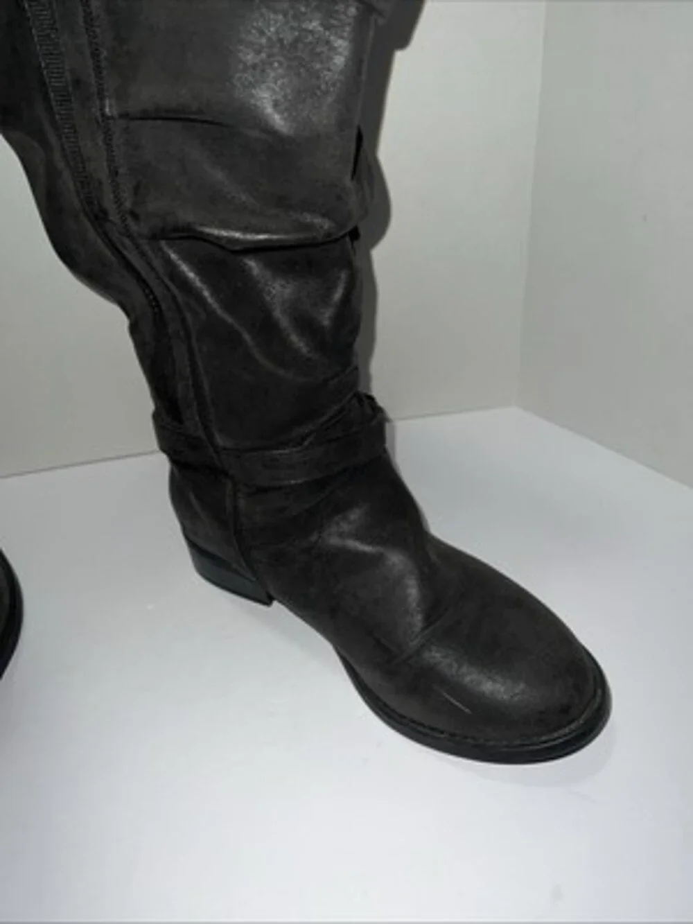 Torrid High Knee Boots 9.5 WW Calf Black Fuex Suede Outsole W/ Leather Flocking